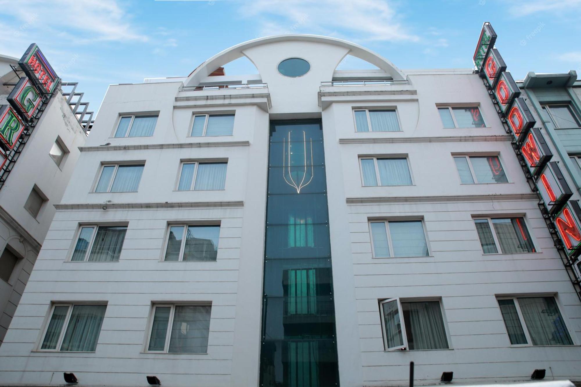 Hotel GODWIN DELUXE - New Delhi Railway Station - Paharganj Bagian luar foto