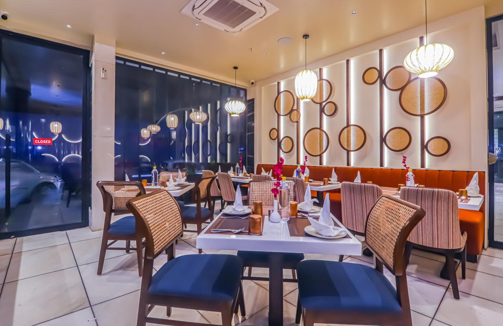 Hotel GODWIN DELUXE - New Delhi Railway Station - Paharganj Bagian luar foto