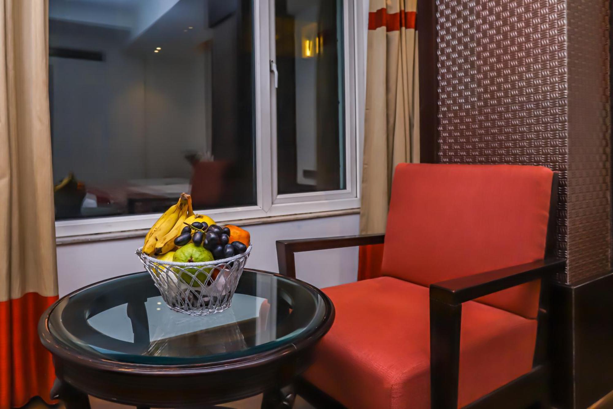 Hotel GODWIN DELUXE - New Delhi Railway Station - Paharganj Bagian luar foto